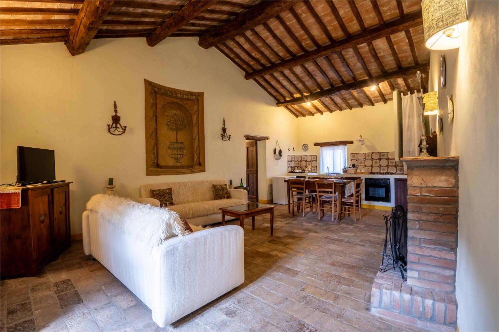 Castello Valenzino Bed and Breakfast Antognola Exteriör bild